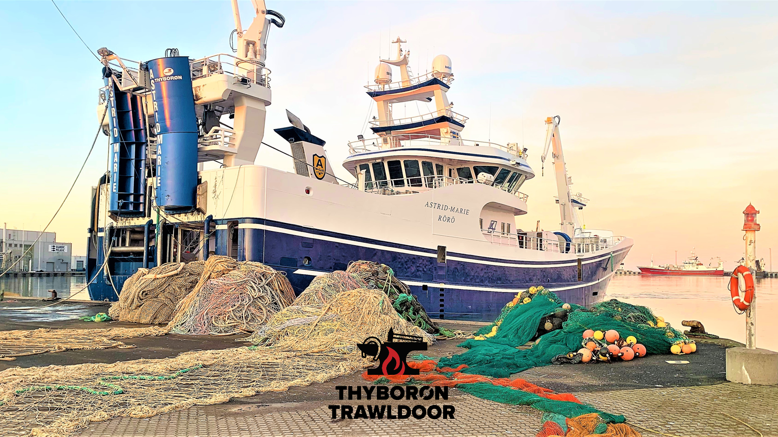 astrid marie banner2_trawldoor astrid marie banner2_trawldoor